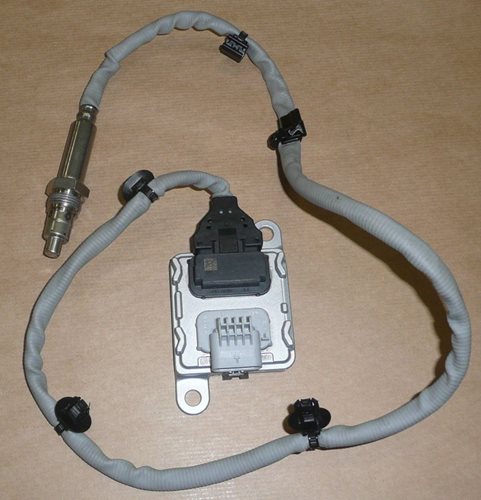 Sonda czujnik tlenku azotu NOx Renault Trafic III 1.6 Dci