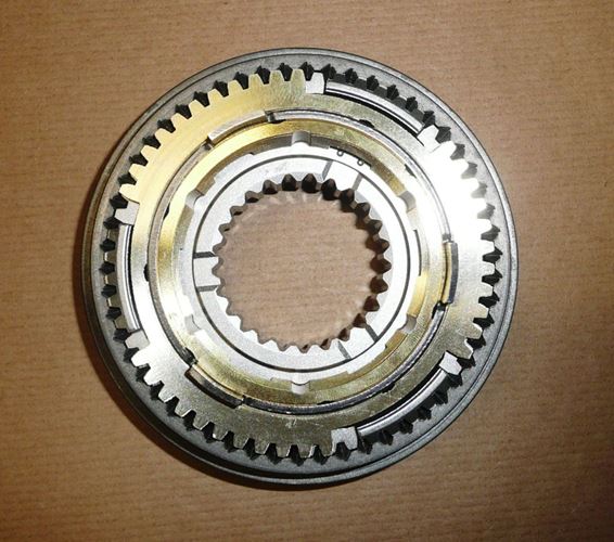 Synchronizator skrzyni biegów ML6C