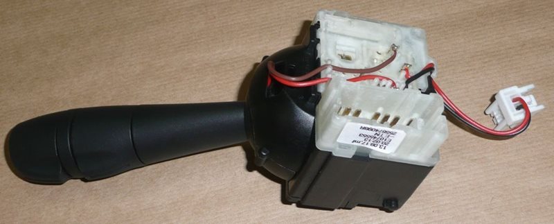 Przełącznik świateł Renault Twingo III Trafic III