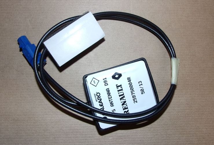 Antena GPS Renault Laguna III, Latitude