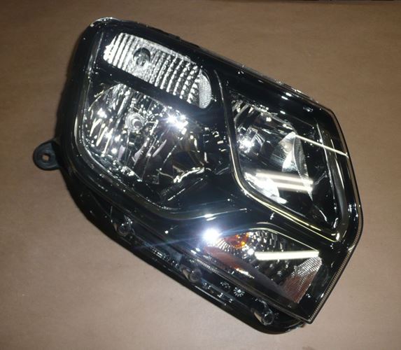 Reflektor Dacia Duster prawy