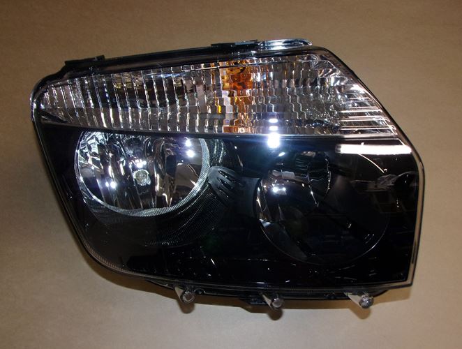 Reflektor Dacia Duster prawy
