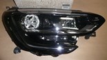 Reflektor Renault Megane IV prawy