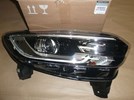 Reflektor Renault Kadjar prawy