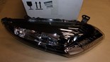 Reflektor Renault Megane III prawy Xenon czarny