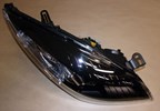 Reflektor Renault Megane III prawy Xenon czarny