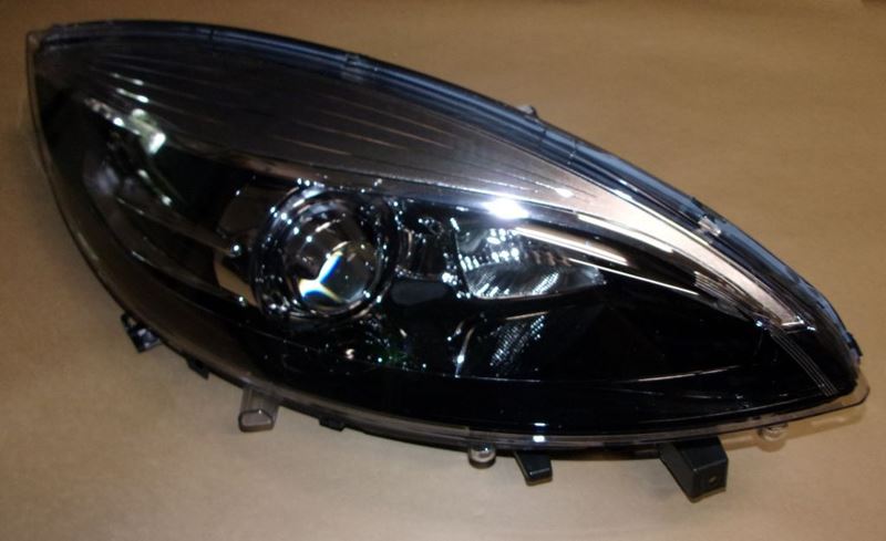 Reflektor Renault Scenic III 13-16 prawy
