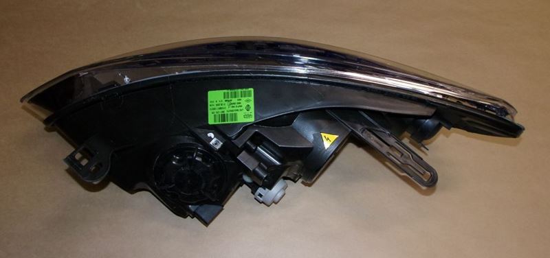 Reflektor Renault Fluence prawy Xenon