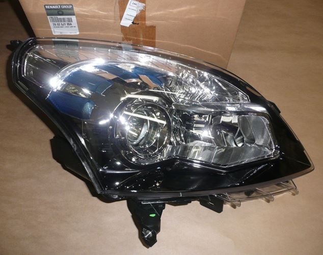 Reflektor Renault Koleos prawy