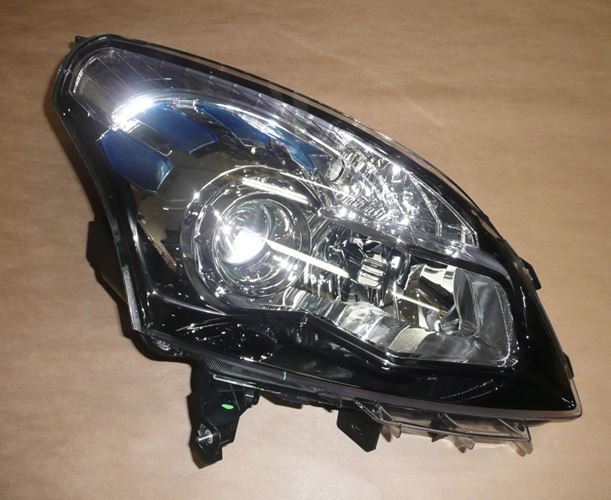 Reflektor Renault Koleos prawy