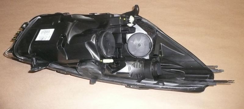 Reflektor Renault Clio IV lewy