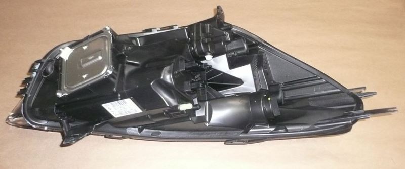 Reflektor Renault Clio IV lewy