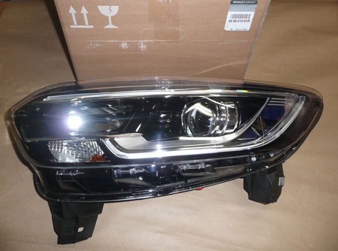 REFLEKTOR R KADJAR LEWY