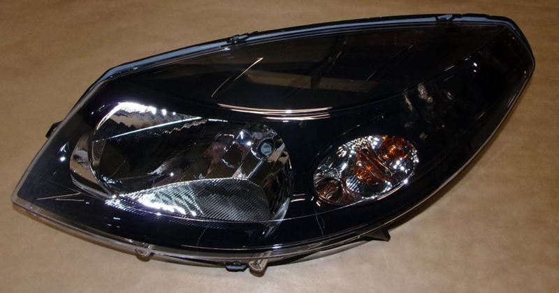 Reflektor Dacia Sandero lewy