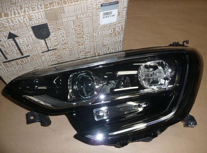 REFLEKTOR R MEGANE IV LEWY