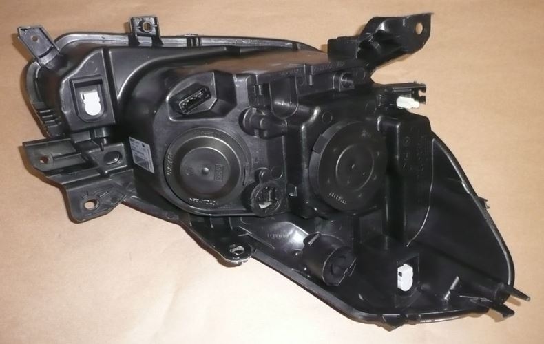 Reflektor Renault Clio III lewy