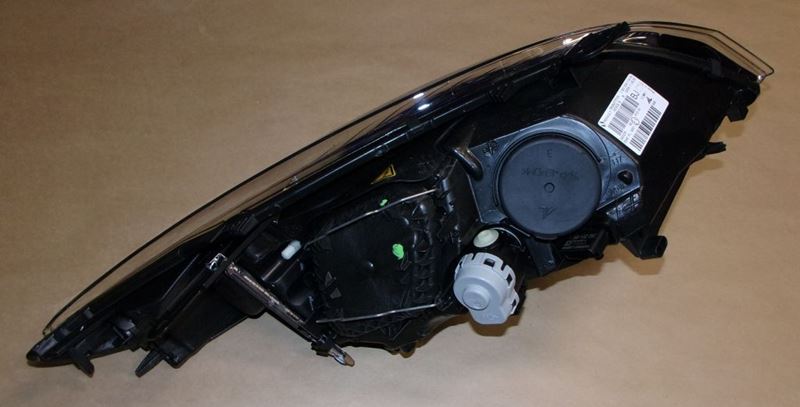 Reflektor Renault Megane III lewy Xenon
