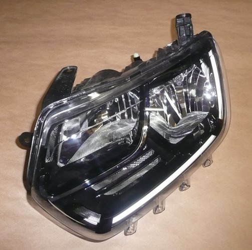 Reflektor Dacia Duster II lewy