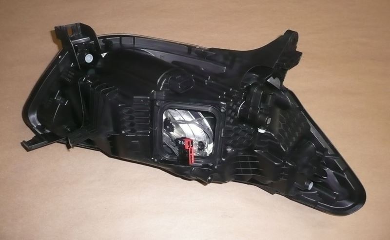 Reflektor Renault Captur lewy