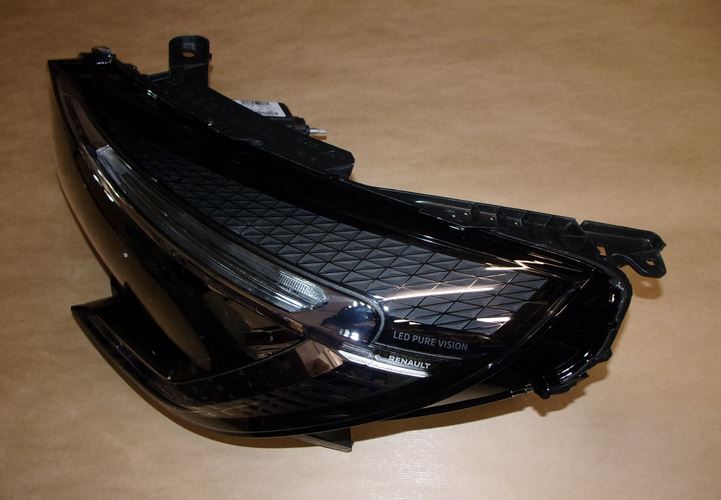 Reflektor Renault Clio V lewy
