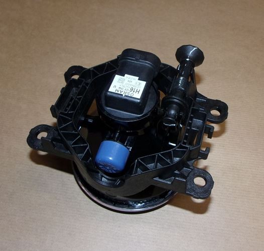 Lampa przeciwmgłowa Renault Clio IV przód