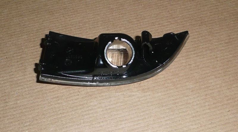 Lampka kierunkowskazu Renault Laguna III prawa