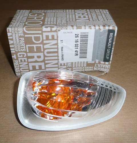 Lampka kierunkowskazu Renault Master III prawa