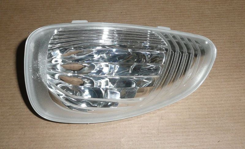 Lampka kierunkowskazu Renault Master III prawa