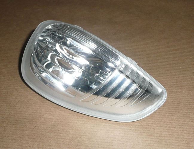 Lampka kierunkowskazu Renault Master III prawa
