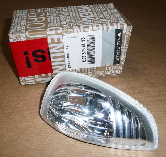 Lampka kierunkowskazu Renault Master III lewa