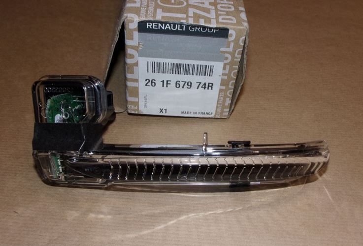 Lampka kierunkowskazu Renault Kadjar lewa