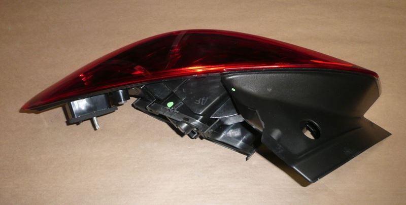 Lampa tylna Renault Megane III prawa