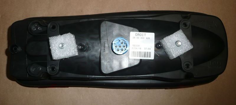 Lampa tylna Renault Master III prawa