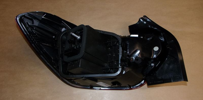 Lampa tylna Dacia Logan III 21> prawa