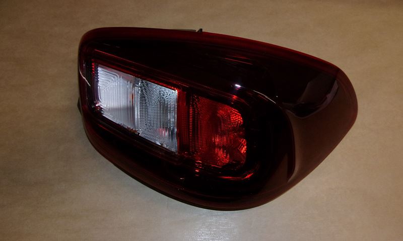 Lampa tylna Dacia Spring prawa