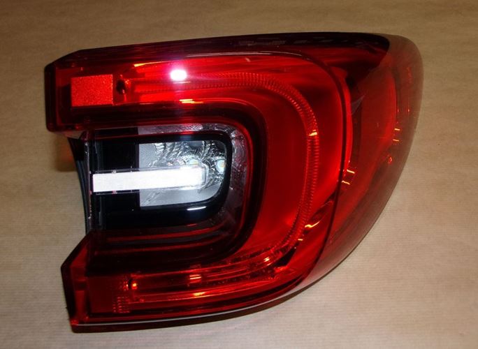 Lampa tylna Renault Kadjar prawa