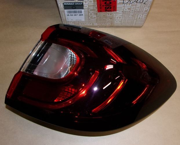 Lampa tylna Renault Captur prawa lift 16-20