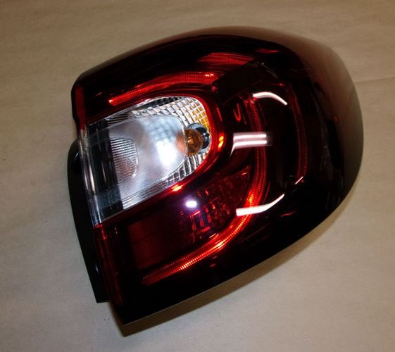 Lampa tylna Renault Captur prawa lift 16-20