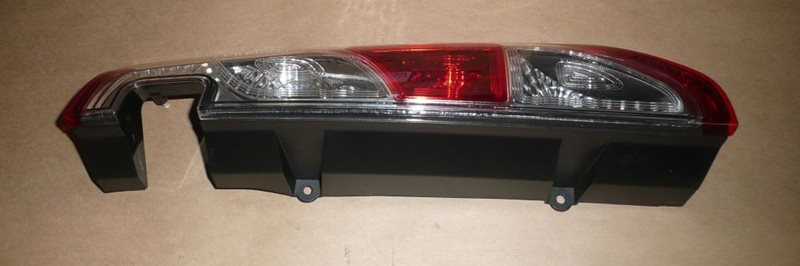 Lampa tylna Renault Kangoo II lift prawa
