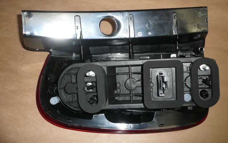 Lampa tylna Dacia Duster prawa