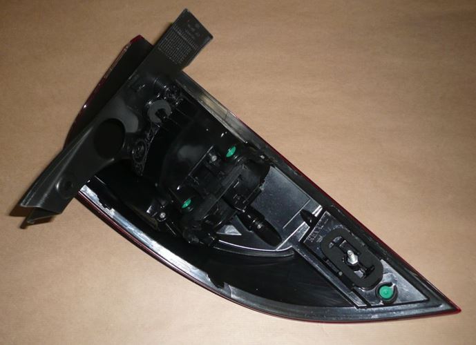 Lampa tylna Renault Clio IV prawa