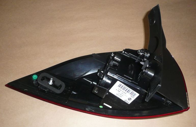 Lampa tylna Renault Clio IV prawa
