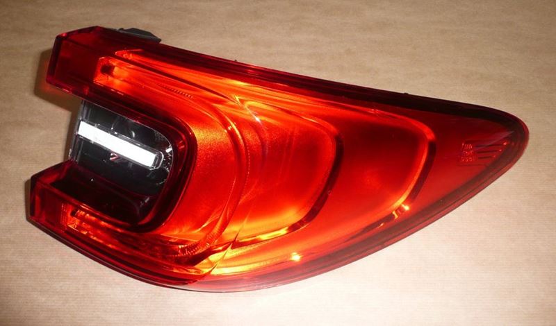 Lampa tylna Renault Kadjar prawa