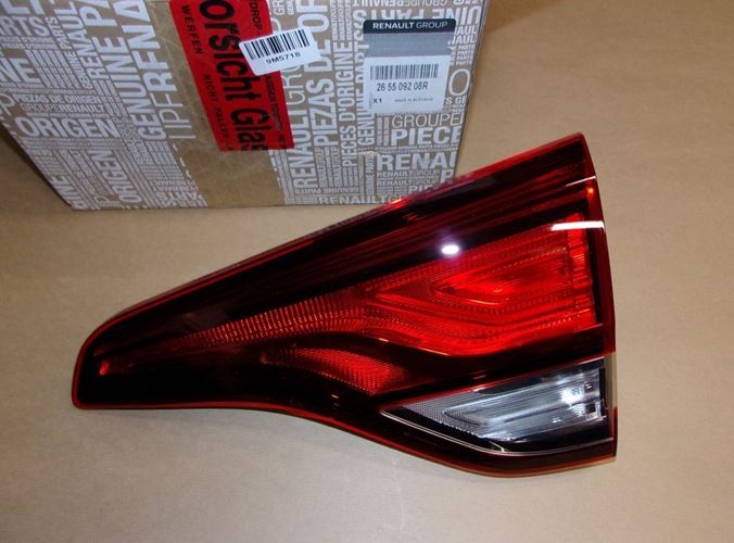 Lampa tylna Renault Scenic IV prawa