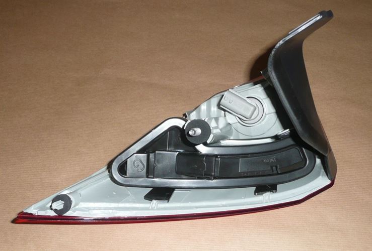 Lampa tylna Renault Megane III lewa