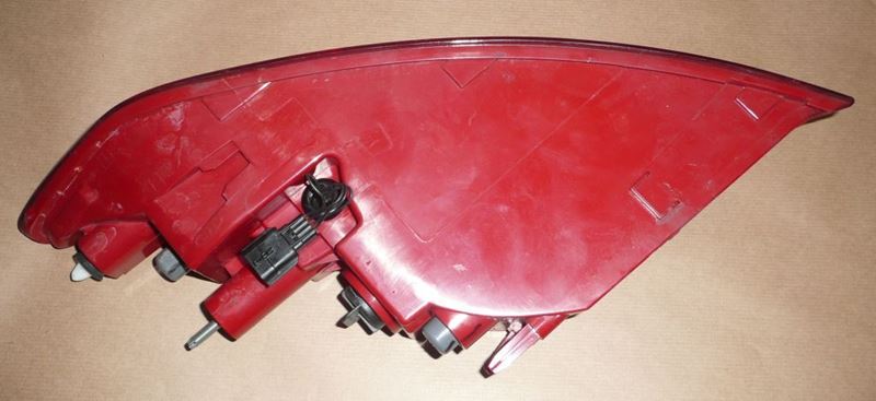 Lampa tylna Renault Laguna III prawa