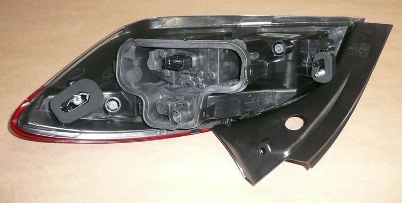 Lampa tylna Renault Megane III lewa