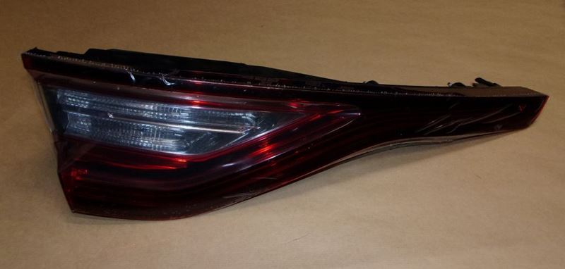 Lampa tylna Renault Megane IV lewa