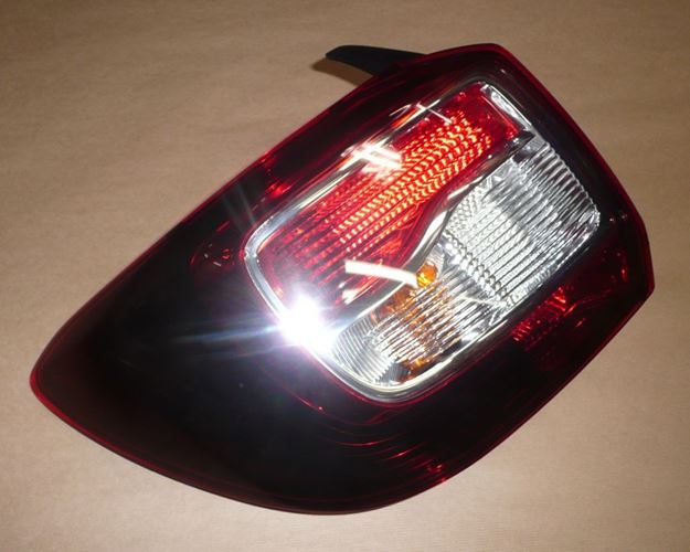 Lampa tylna Dacia Logan II lewa