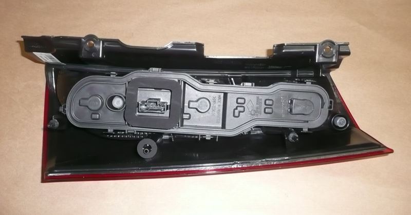 Lampa tylna Dacia Dokker lewa
